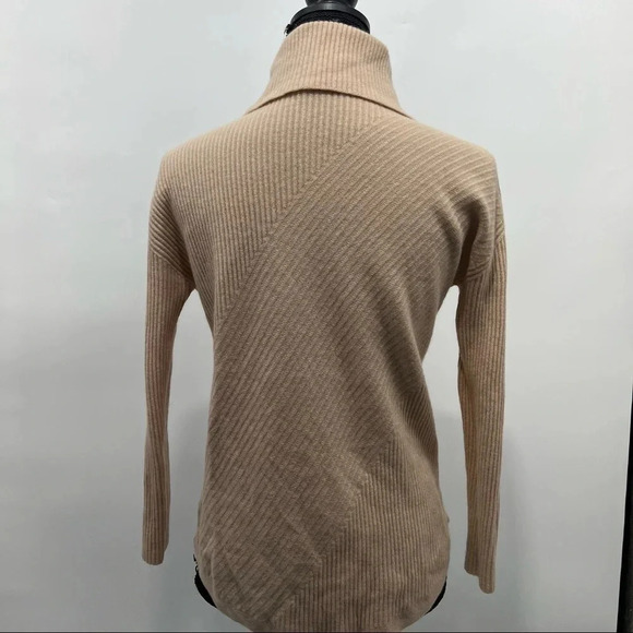 Eileen Fisher Rib Knit 100% Cashmere Hi-Lo Turtleneck Sweater Sz XXS Italy - Picture 4 of 11